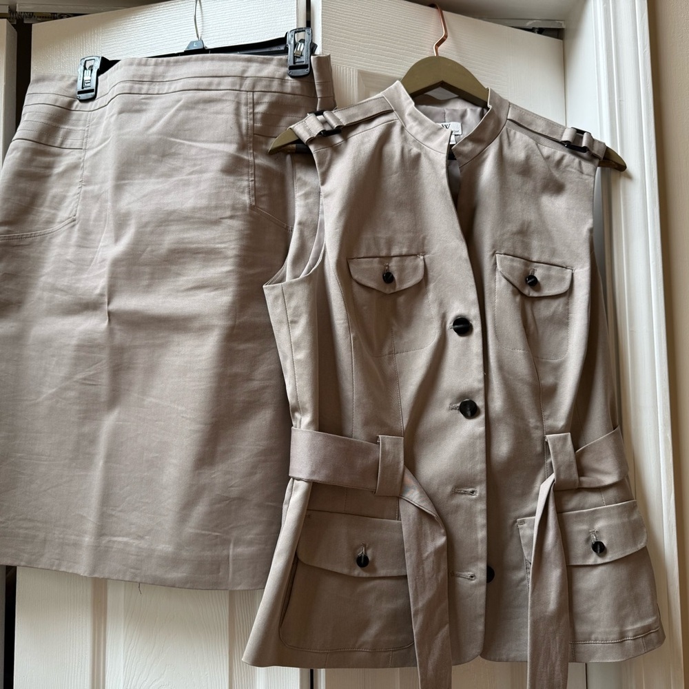 Worthington Taupe Jacket with Modern Design